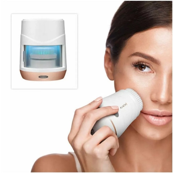 Conair true glow Sonic Facial Brush with UV Sterilizer waterproof rechargeable - Picture 7 of 9